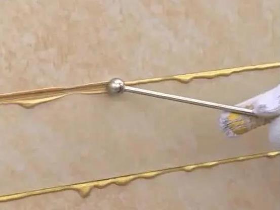 美缝剂施工后出现流挂现象是怎么回事？